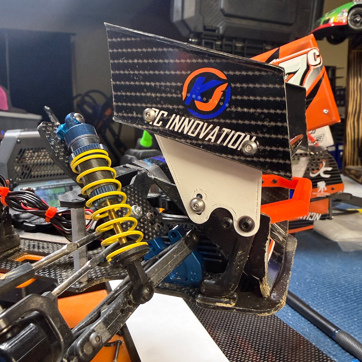 Front Wing Mount for Custom Works Sprint(s)