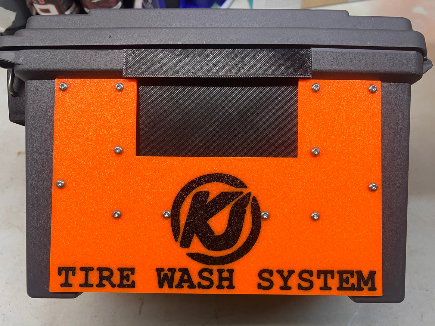 Tire Cleaning System for 1/10 Scale Tires