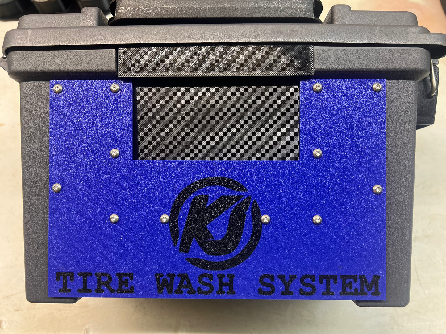 Tire Cleaning System for 1/10 Scale Tires