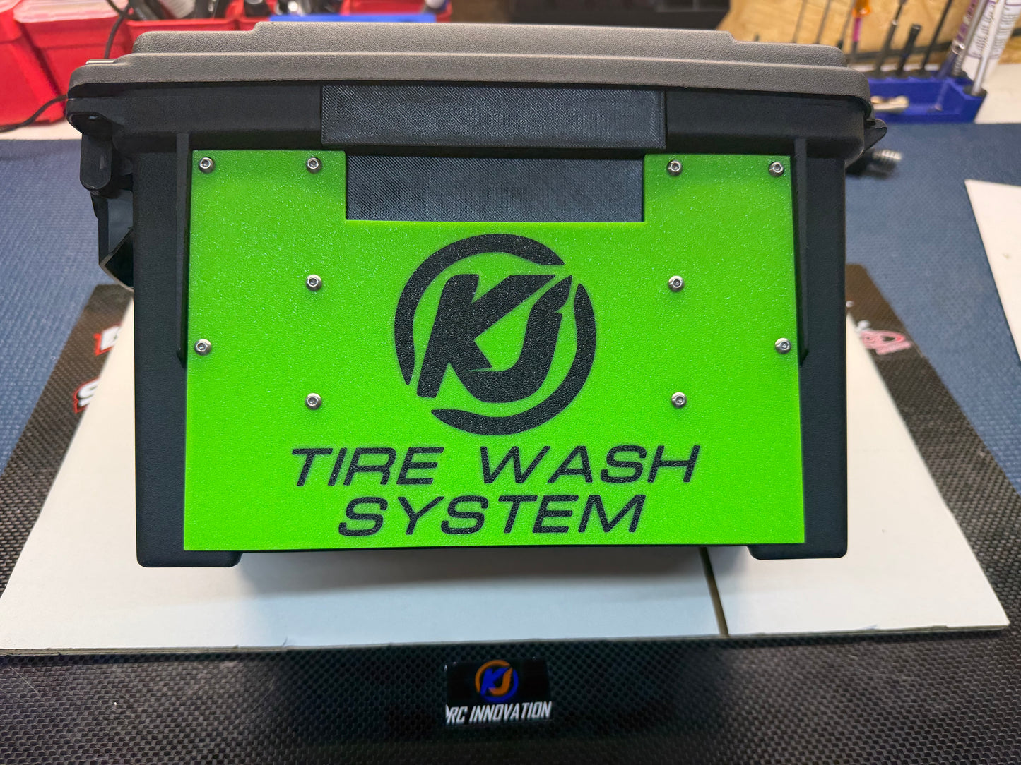 Tire Cleaning System for 1/10 Scale Tires