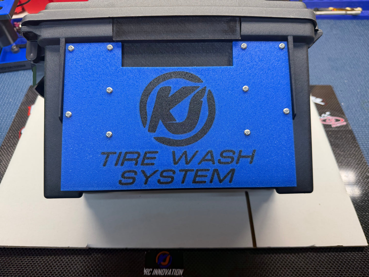 Tire Cleaning System for 1/10 Scale Tires
