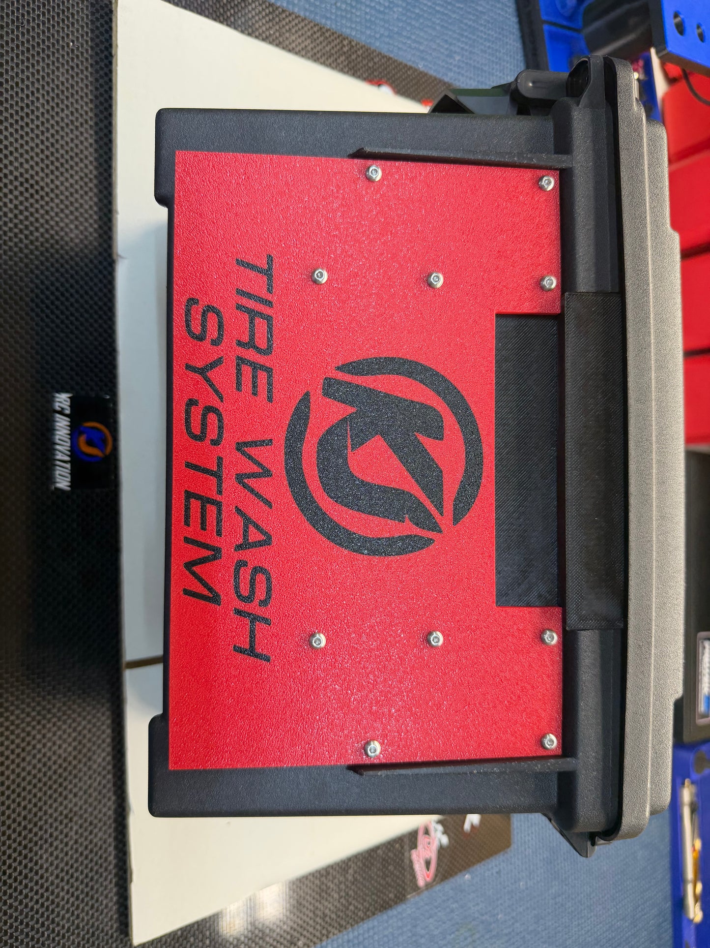 Tire Cleaning System for 1/10 Scale Tires