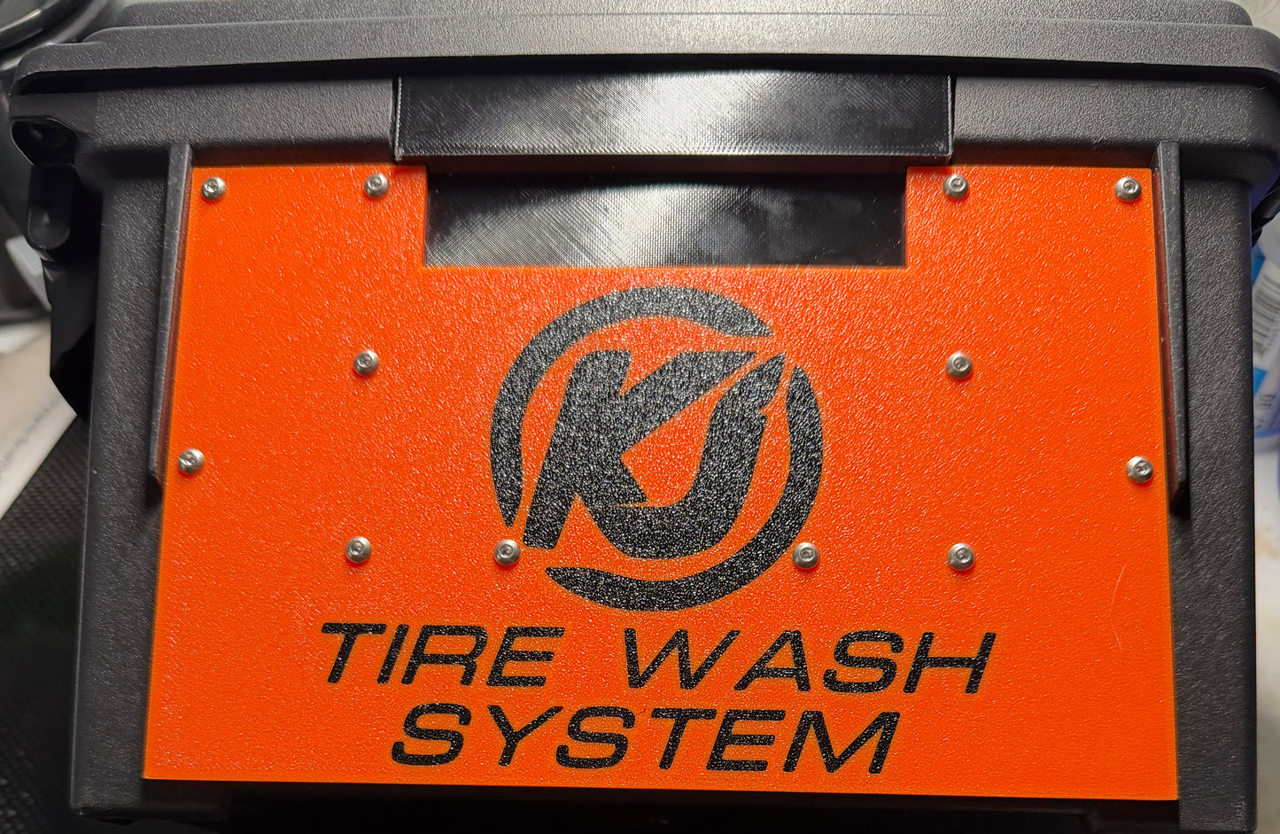 Tire Cleaning System for 1/10 Scale Tires